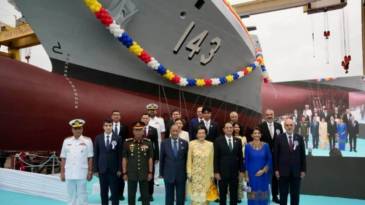 Malaysia's Navy Needs Modern Ships to Meet Growing Maritime Threats, Says Defence Minister
