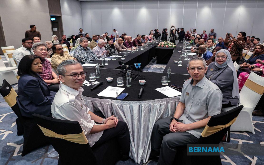 Fahmi Proposes Annual Media Retreats Tied to HAWANA Celebrations