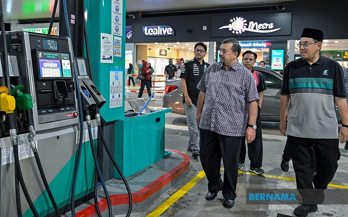 Over 18,000 Malaysians Apply for Extra Diesel Subsidy in First Two Days