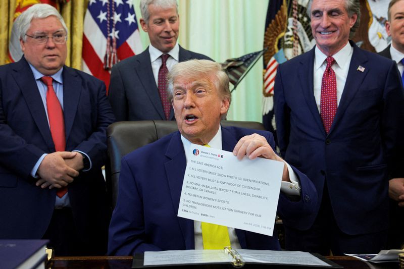 Trump Sued Over Paid Early Access Service to Truth Social Posts