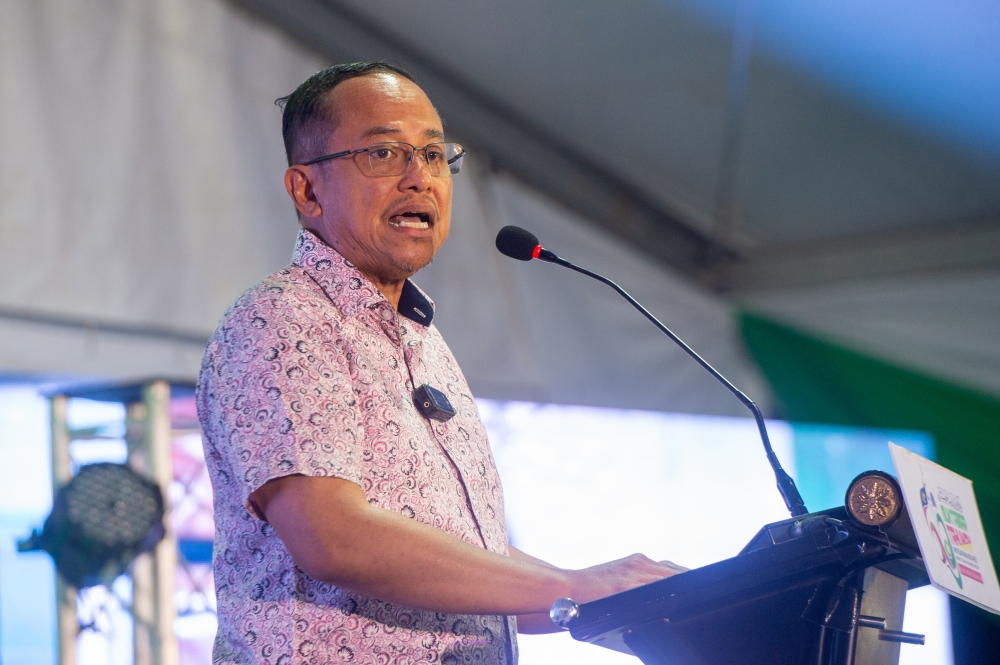 Samsuri Distances PN from Muhyiddin's Claims Over PAS-BN Coalition Talks