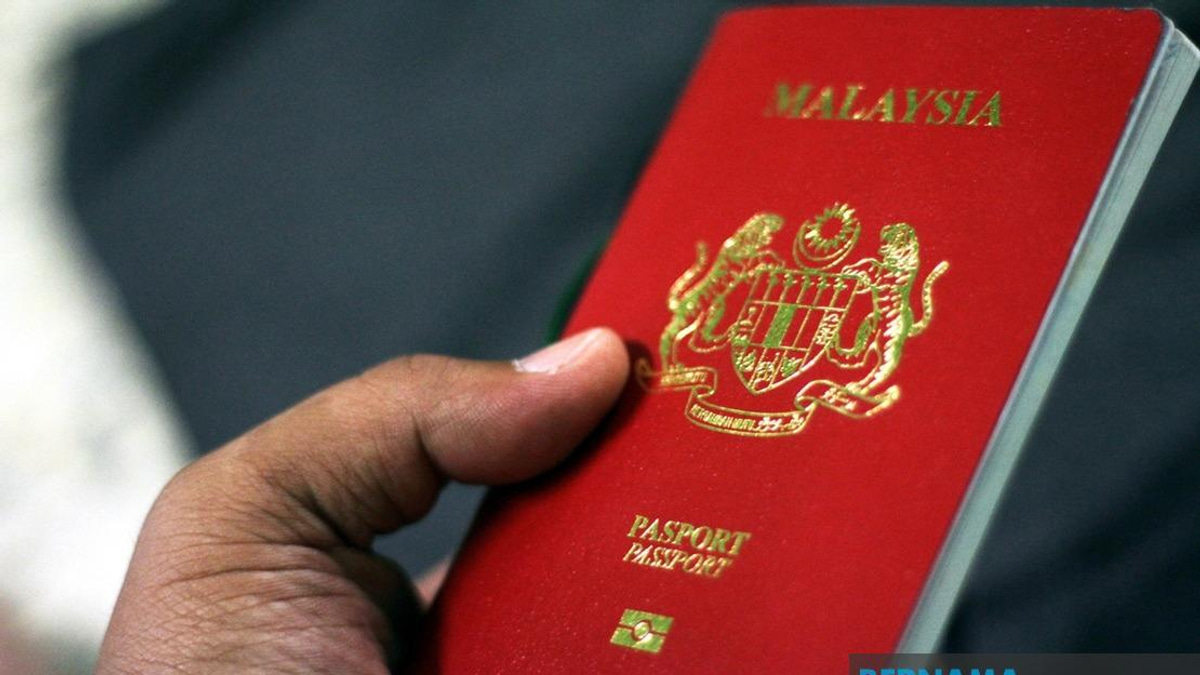 PM Anwar To Unveil Enhanced Malaysian Passport With 94 Advanced Security Features