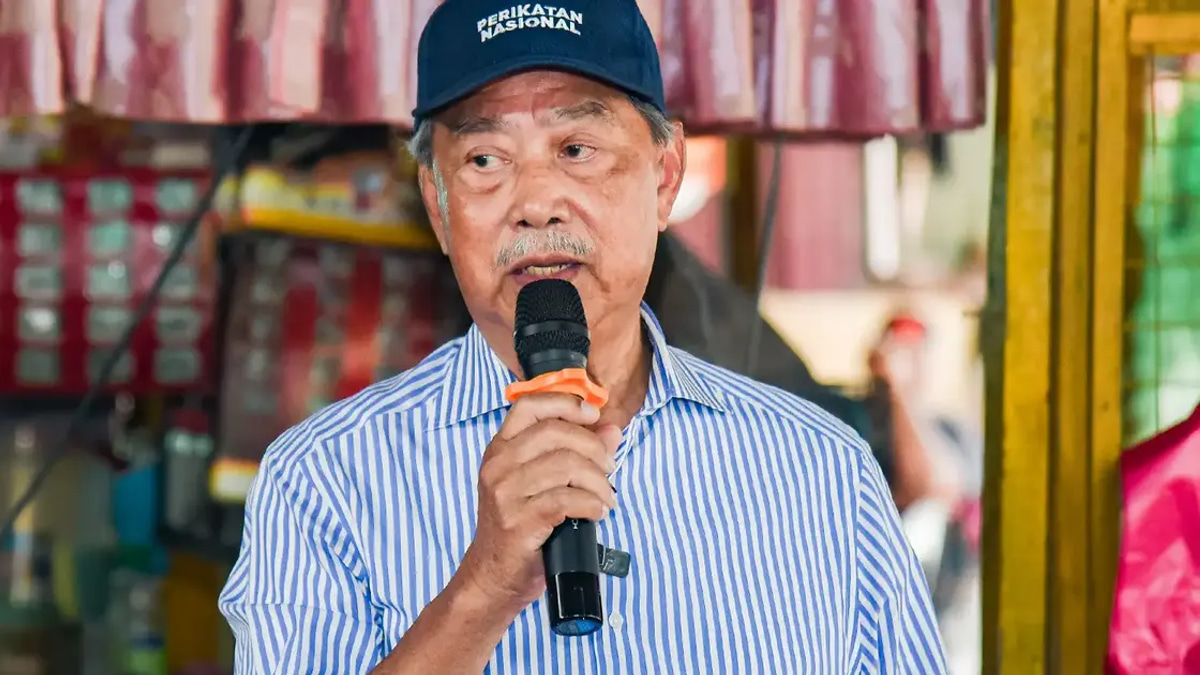Bersatu Members Have Freedom to Back Other Coalitions in Non-PN Seats, Muhyiddin Says