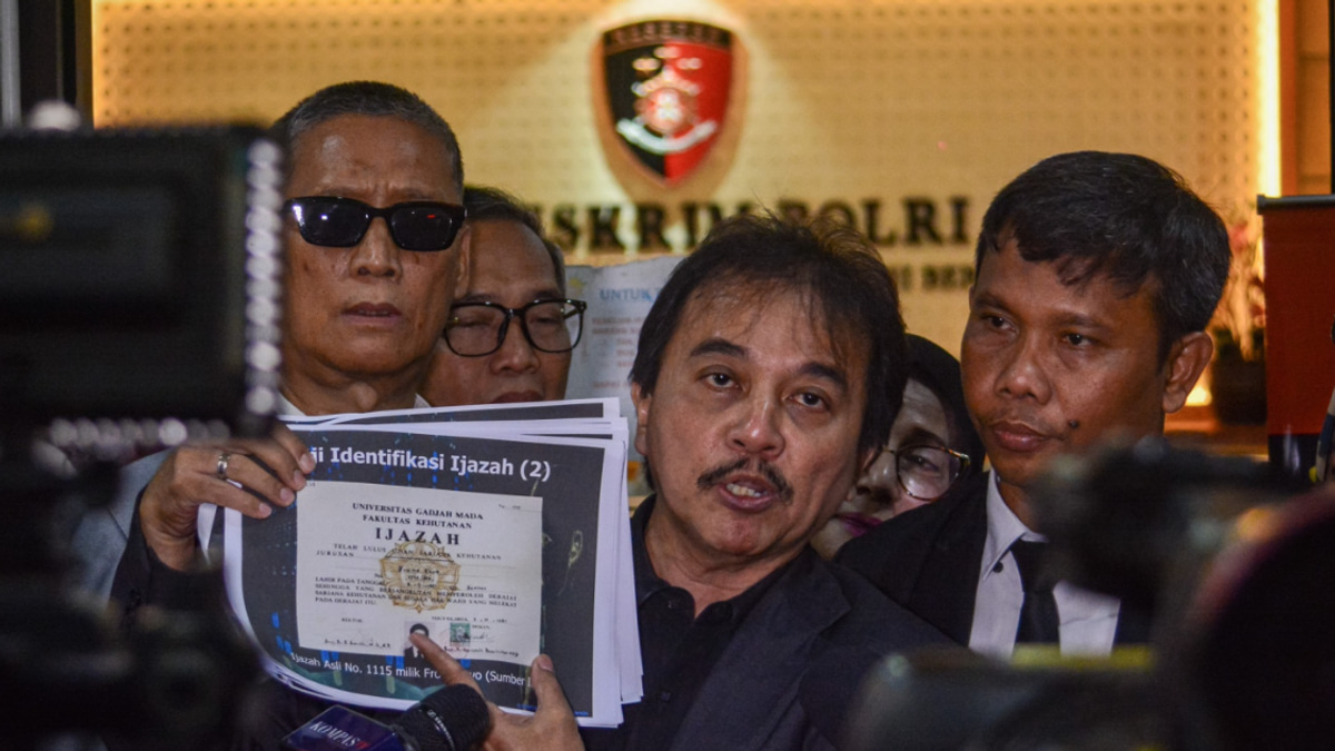Ex-Indonesian Minister Detained Over Jokowi Diploma Defamation Claims