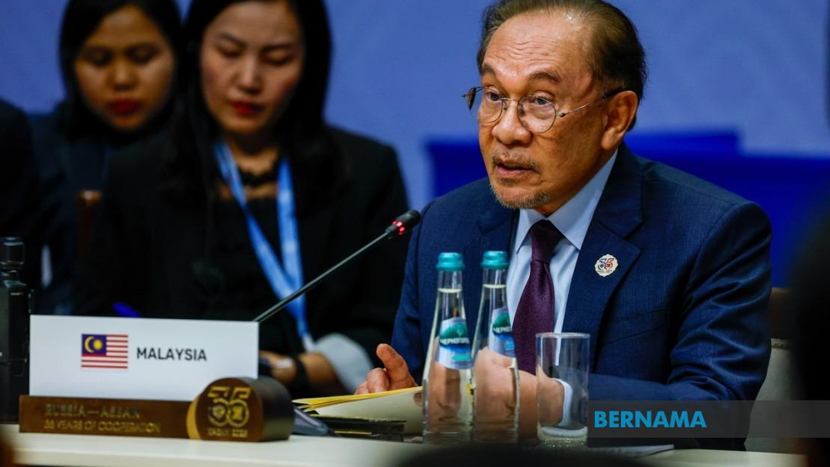 PM Anwar Pushes for Deeper ASEAN-Russia Strategic Partnership at Kazan Summit