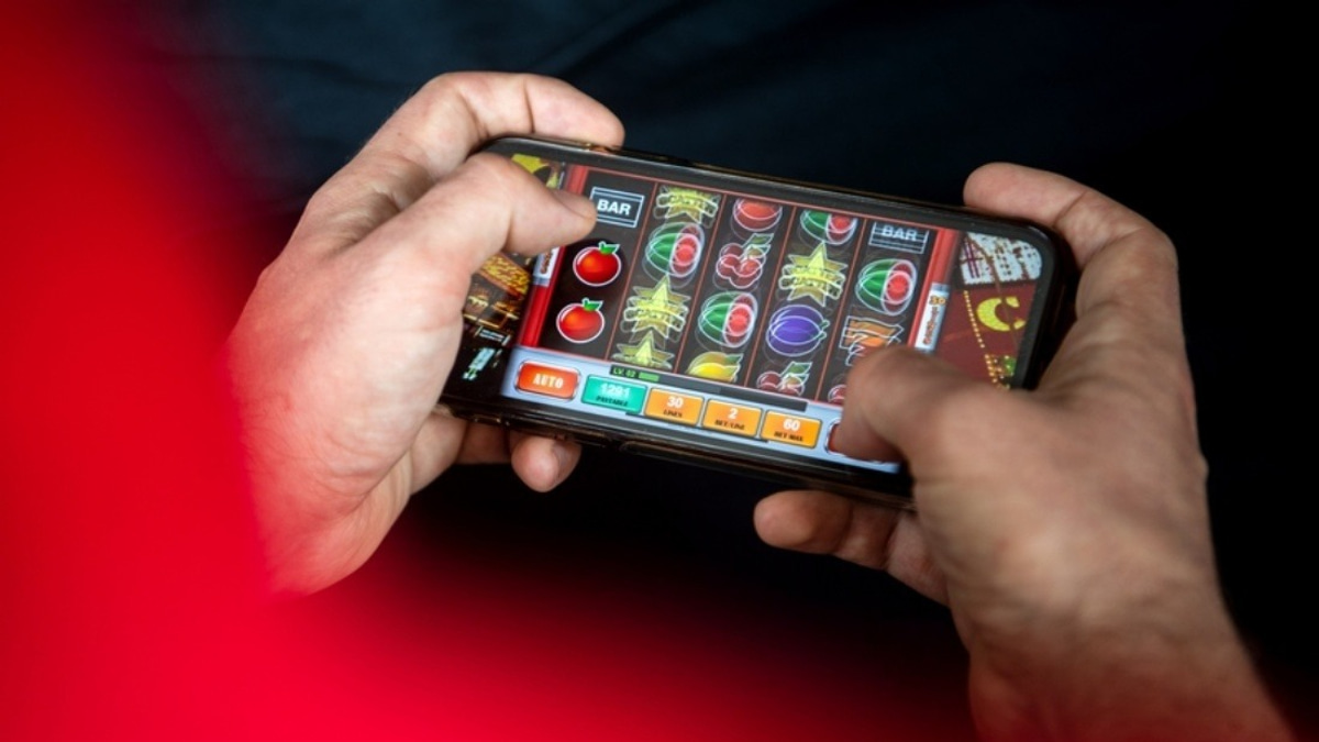 Indonesia Escalates Online Gambling Crackdown With Mass Website Blocks And Bank Account Closures