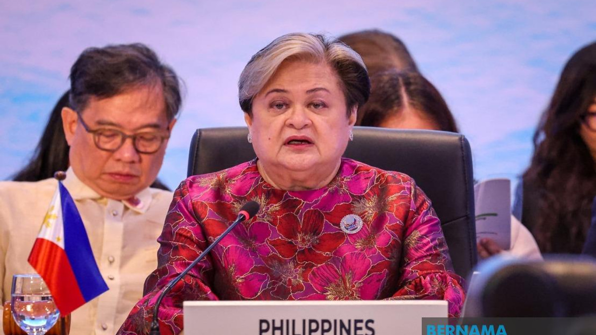 Myanmar's Return to ASEAN Meetings Hinges on Five-Point Consensus Compliance, Says Philippine FM