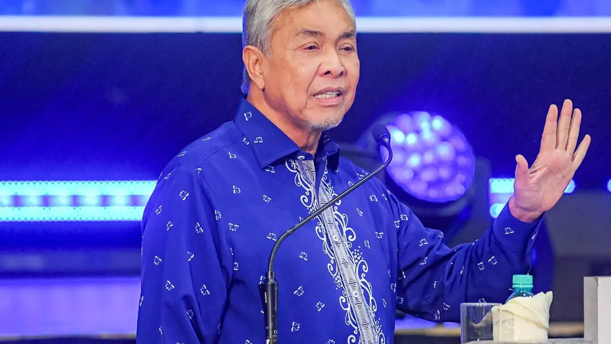 Zahid Credits Hadi for PAS Support as BN and PN Forge Voting Alliance in Negeri Sembilan