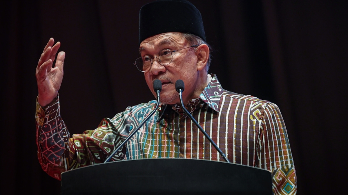 Technology Must Serve Humanity's Values, PM Anwar Declares