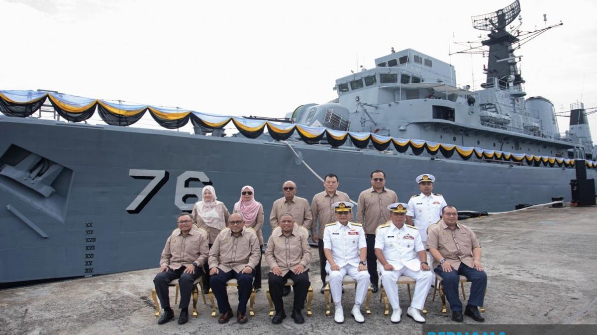 Ex-Hang Tuah Naval Vessel Handed to Perak for Transformation Into Maritime Museum