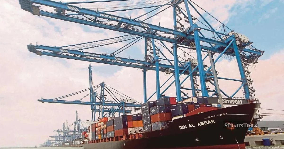 Port Klang 3 construction timeline hinges on land settlement with Selangor, Loke says