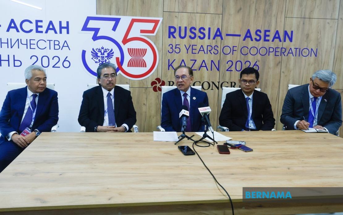 Malaysia Must Fast-Track Visa-Free Travel and Direct Flights with Russia, Anwar Says