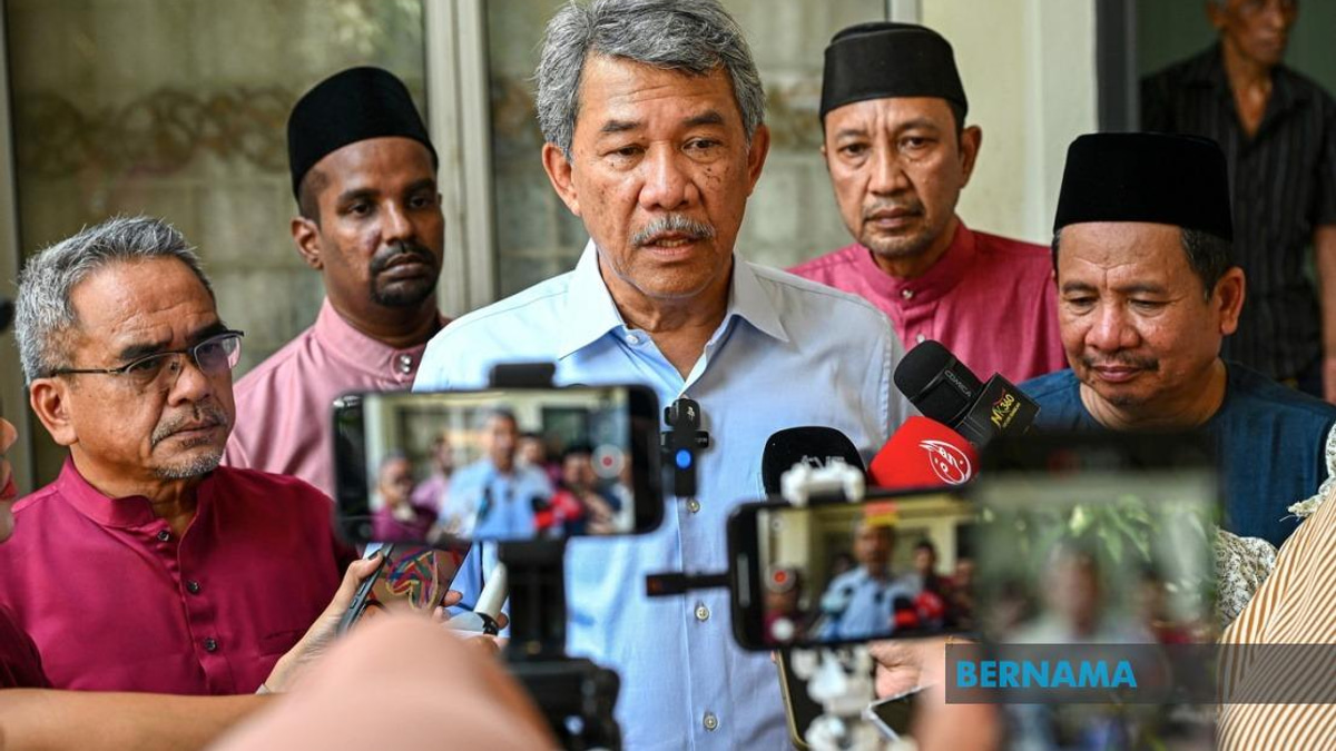 Malaysia to Ensure Myanmar Refugees' Safety Before Sending Them Home, Says Mohamad Hasan