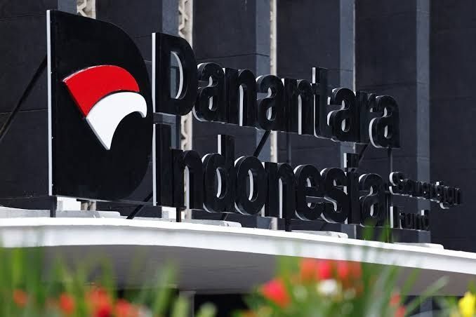 Indonesia's New Danantara Bond Law Sparks Money Laundering Fears Among Legal Experts