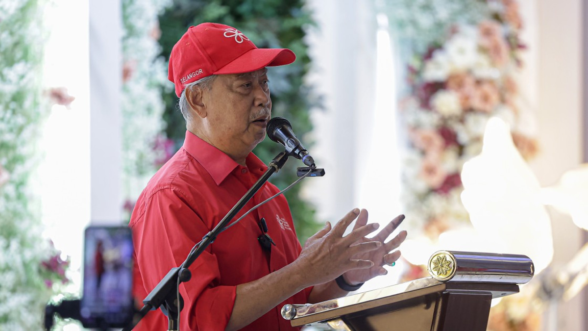 Muhyiddin Defends Bersatu's Role in Negri Sembilan Poll After Khaled's 'Spoiler' Jab