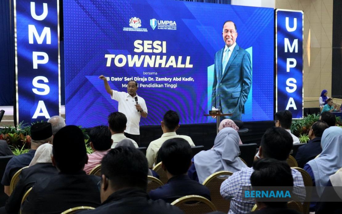 Higher Education Ministry Implements PM's Directive on Student Discipline