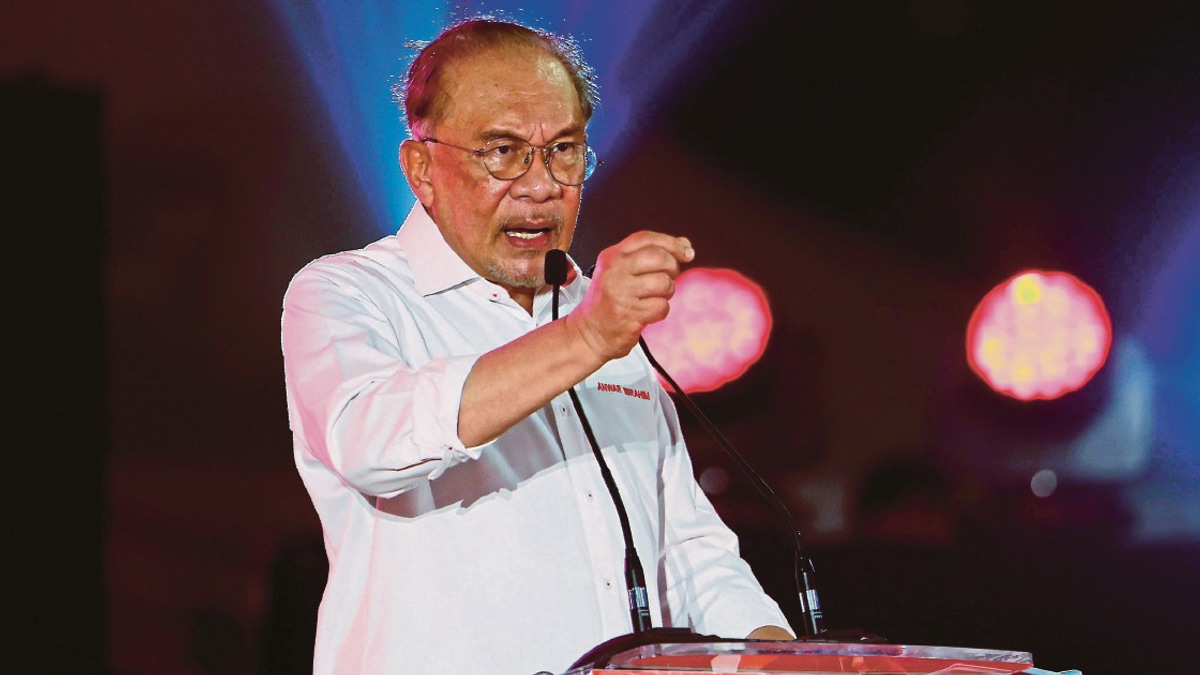 KWAP Fell Victim to Elaborate Fraud Scheme in RM200 Million eFishery Deal, PM Reveals