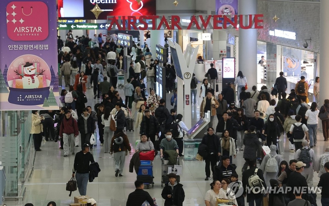 South Korea Crosses 10 Million Foreign Visitor Mark, Poised for Record Year