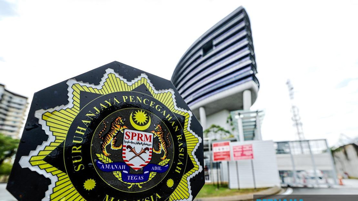 MACC Deepens eFishery Fraud Probe with Statements from 10 Officials