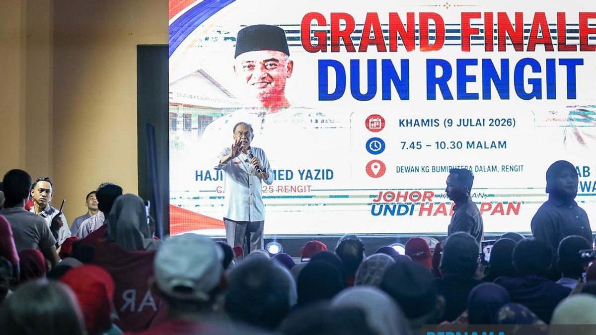 Anwar Pledges Healthcare and Water Infrastructure Upgrades in Johor's Rengit Constituency