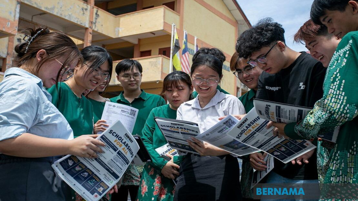 STPM Proves Its Worth as Viable Route to University, Say Top Achievers