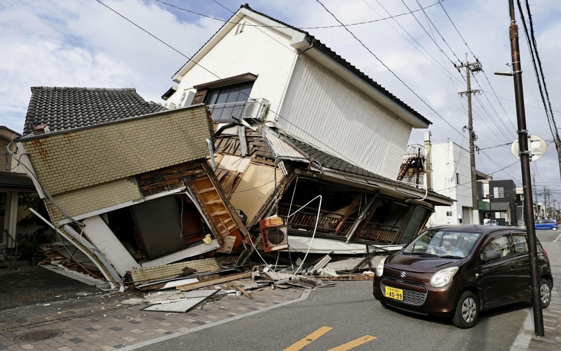 Southwestern Japan Earthquake Kills 13 as Rescue Operations Continue