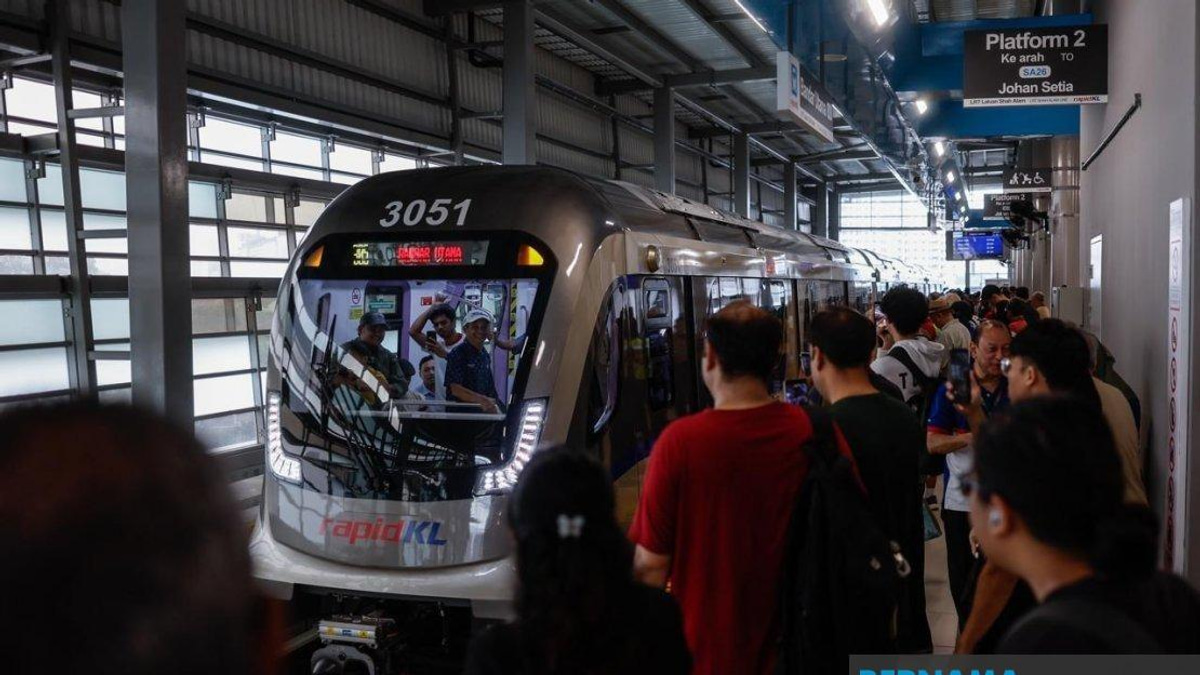 LRT3 Shah Alam Line Launches with Modest First-Day Ridership, Eyes 67,000 Daily Passengers Within a Year