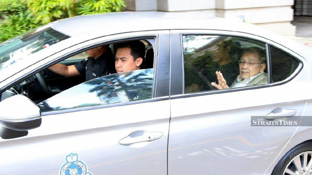 Federal Court to Rule on Isa Samad Corruption Conviction Review After Friday Prayers