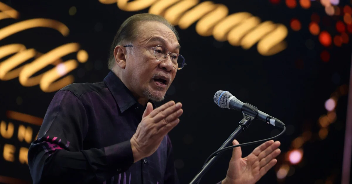Malaysia Pivots to High-Tech Economy as Anwar Charts Course on Semiconductors and AI