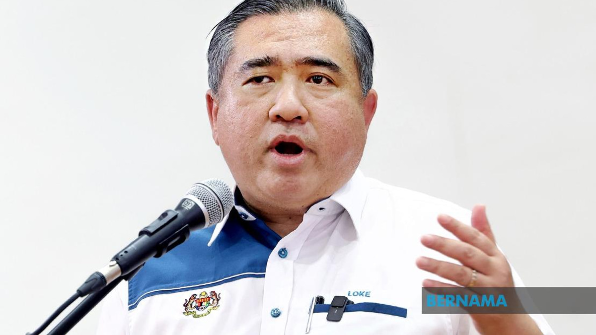 Diesel Trains on Southern Shuttle Are Interim Solution, Says Transport Minister Loke