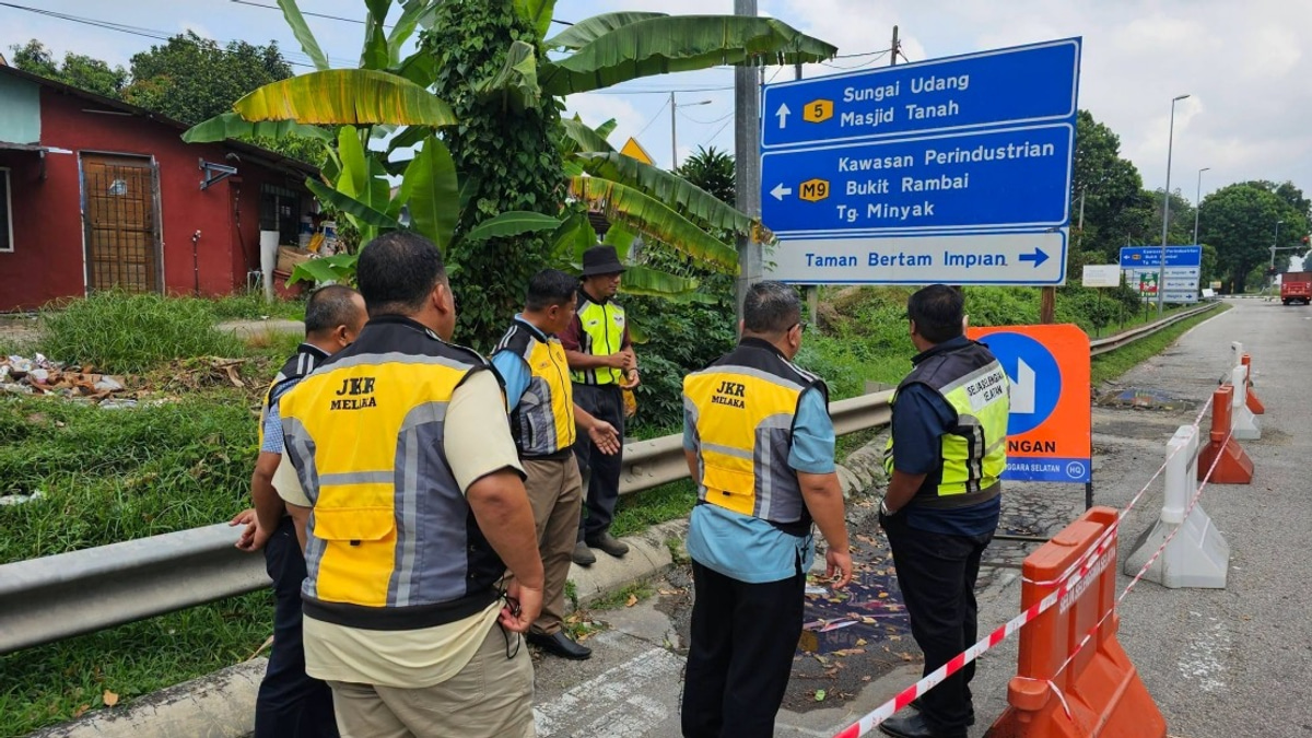 Melaka Channels RM25 Million to Repair Flood-Damaged Roads and Drainage Systems