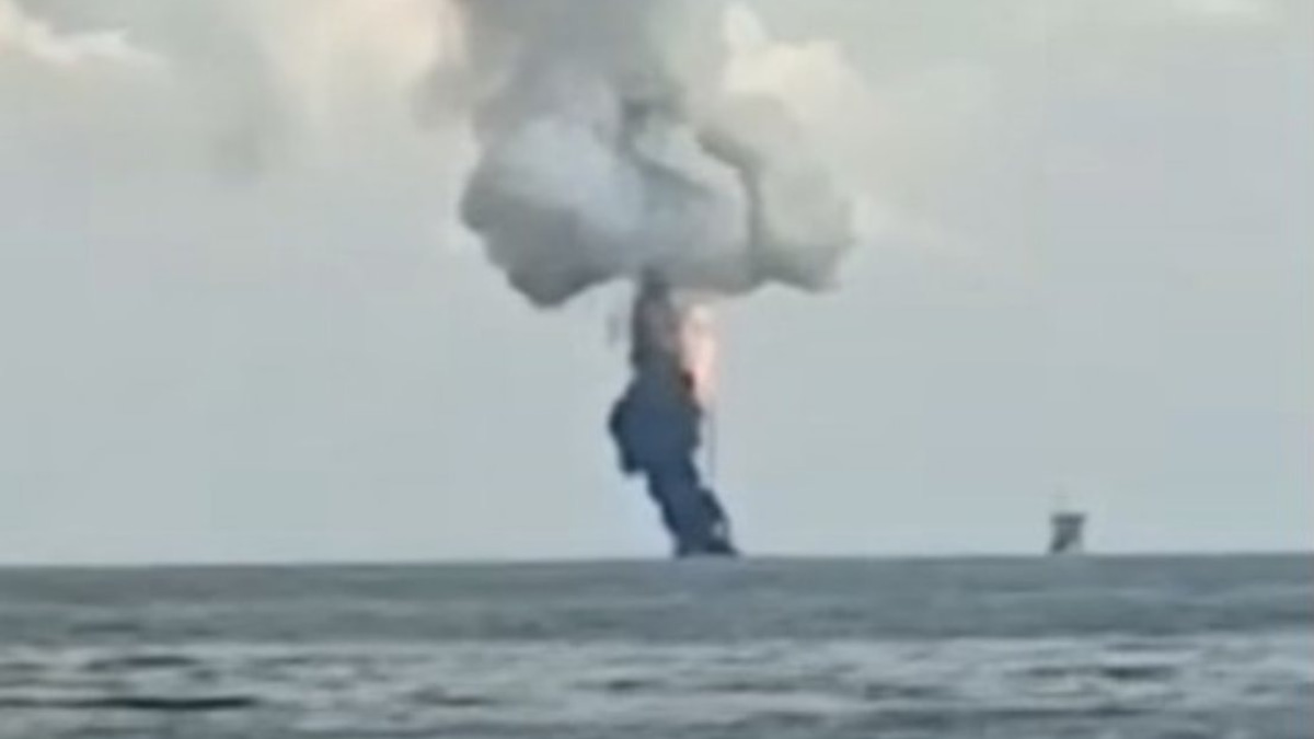 Petronas Carigali Unit Confirms Fire at Sarawak Offshore Platform