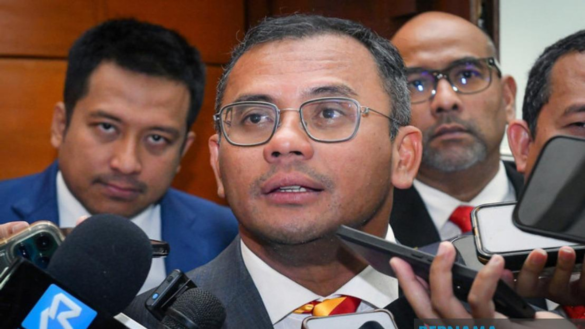Local Complicity Hampering Illegal Immigrant Enforcement, Says Selangor MB
