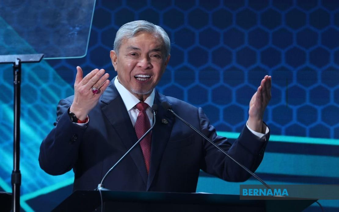 Immigration Department Must Drive Economic Growth While Fortifying Security, Says Ahmad Zahid