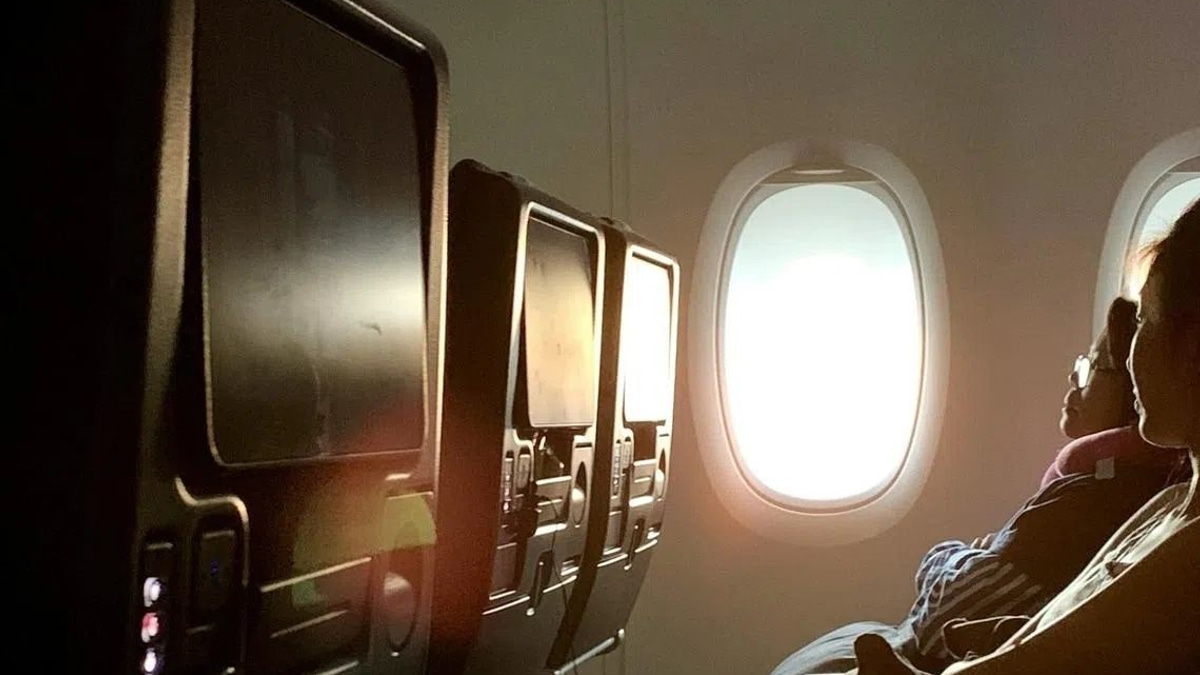 South Korean teenager petitions government over unfiltered in-flight entertainment exposure