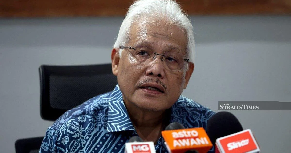 Hamzah Zainudin's New Party Positions Itself as Mediator Between PAS and UMNO