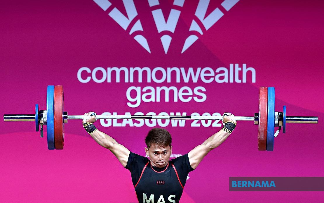 Malaysia Celebrates Mohamad Aniq's Historic Commonwealth Games Gold in Weightlifting
