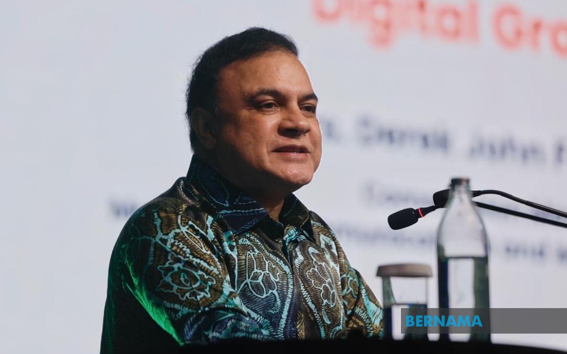 Malaysia Pushes for Uniform Digital and Physical Laws to Combat Online Threats