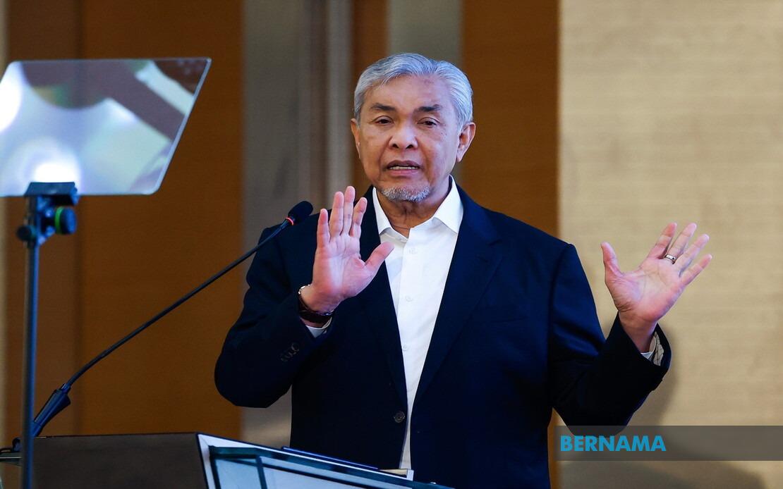 Ahmad Zahid Urges Respect for Monarchy as N9 Campaign Guidelines Clarified