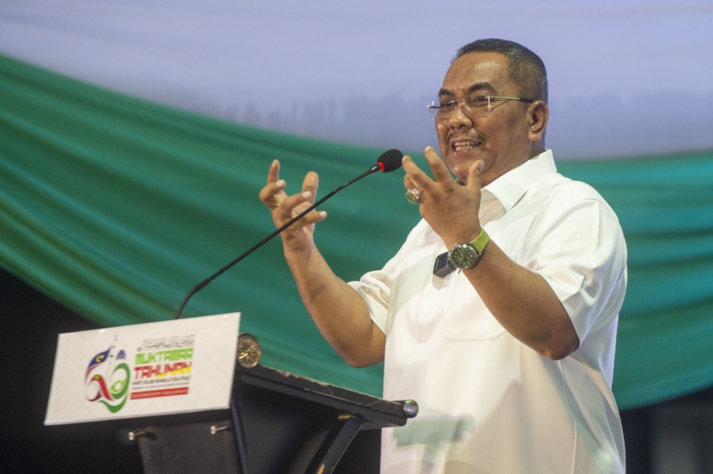 Zahid tells Sanusi to steer clear of racial and religious appeals in Negeri Sembilan campaign