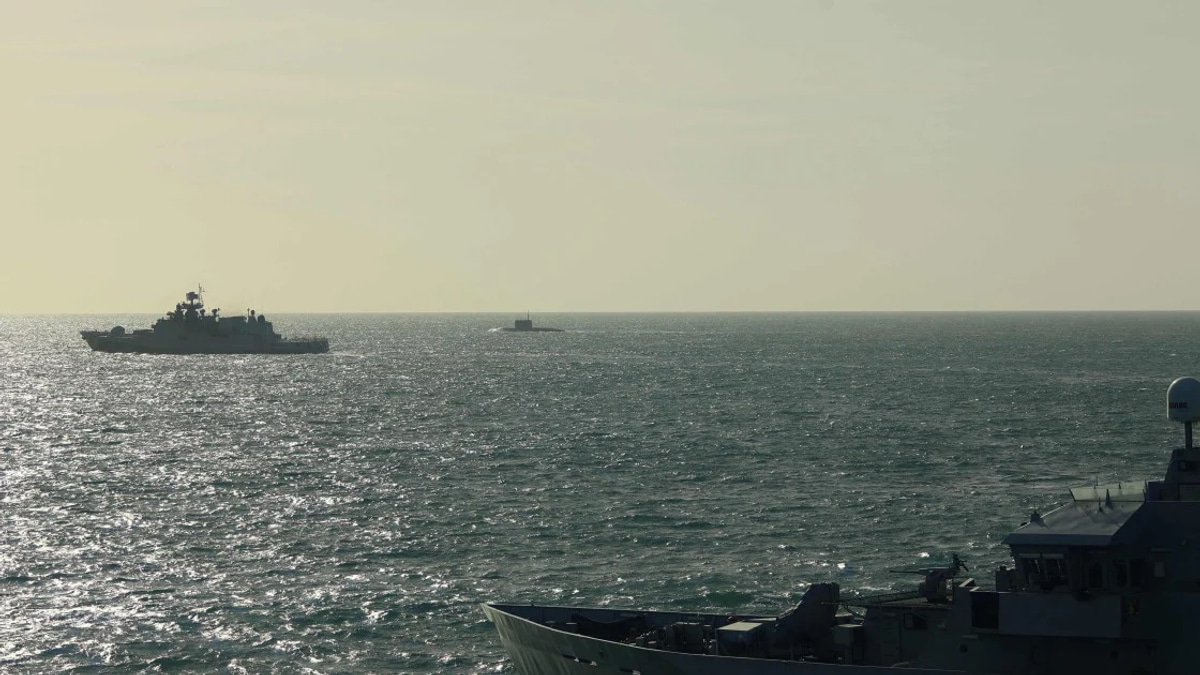 UK PM Downplays Russian Warship Incident as 'Reckless' Rather Than Deliberate Provocation