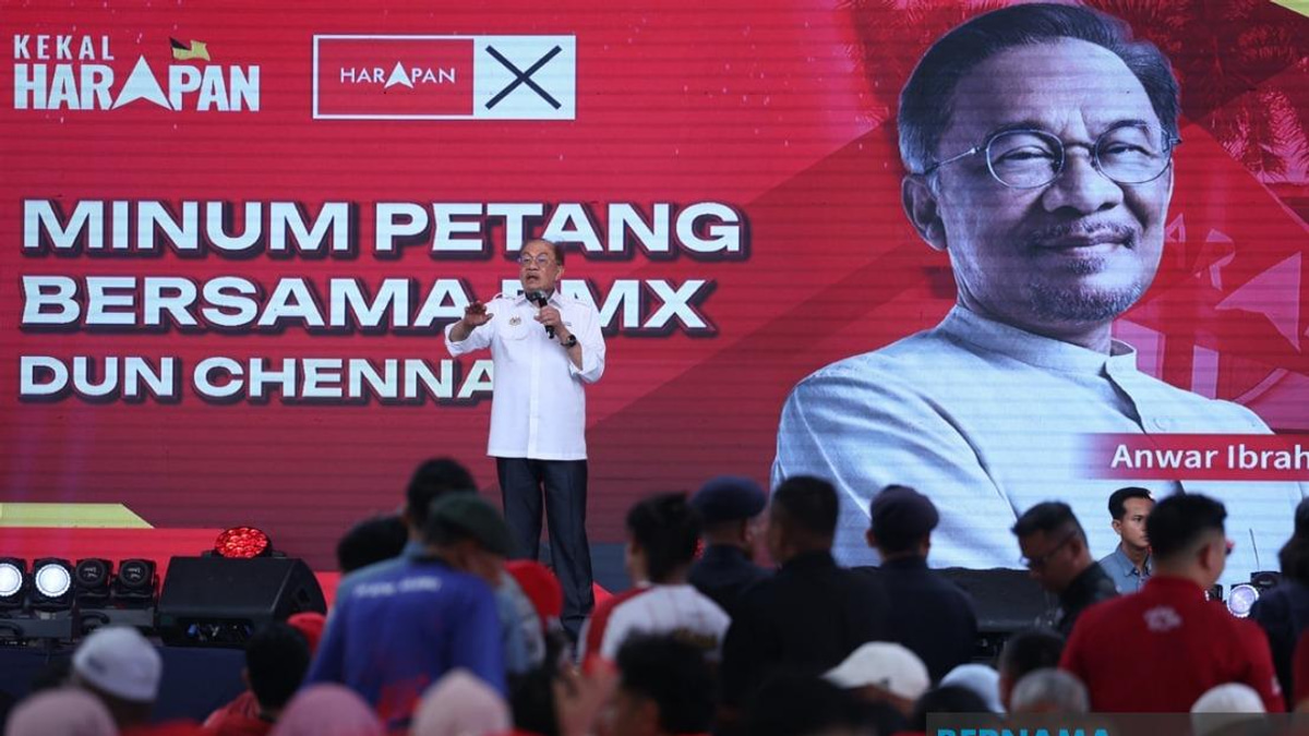 PM Anwar Pledges Continued Support for Orang Asli Despite Election Pressure