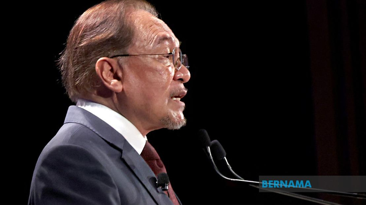 PM Anwar's Ashgabat Visit Aims to Deepen Malaysia-Turkmenistan Ties