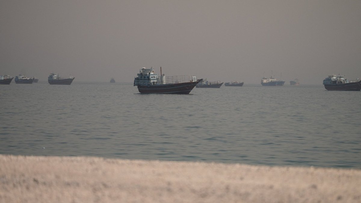 Britain and France Prepare Multinational Naval Mission for Strait of Hormuz