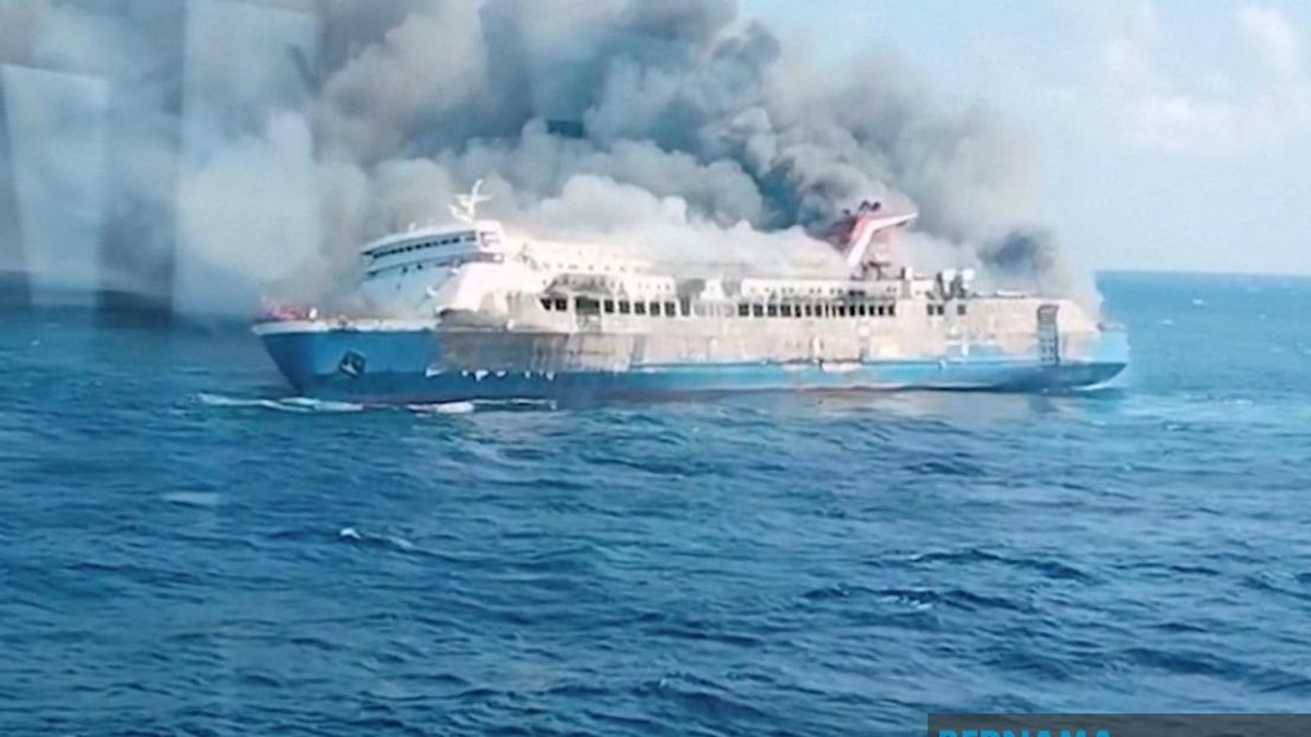 Indonesian Ferry Fire Claims Five Lives, 41 Still Unaccounted For