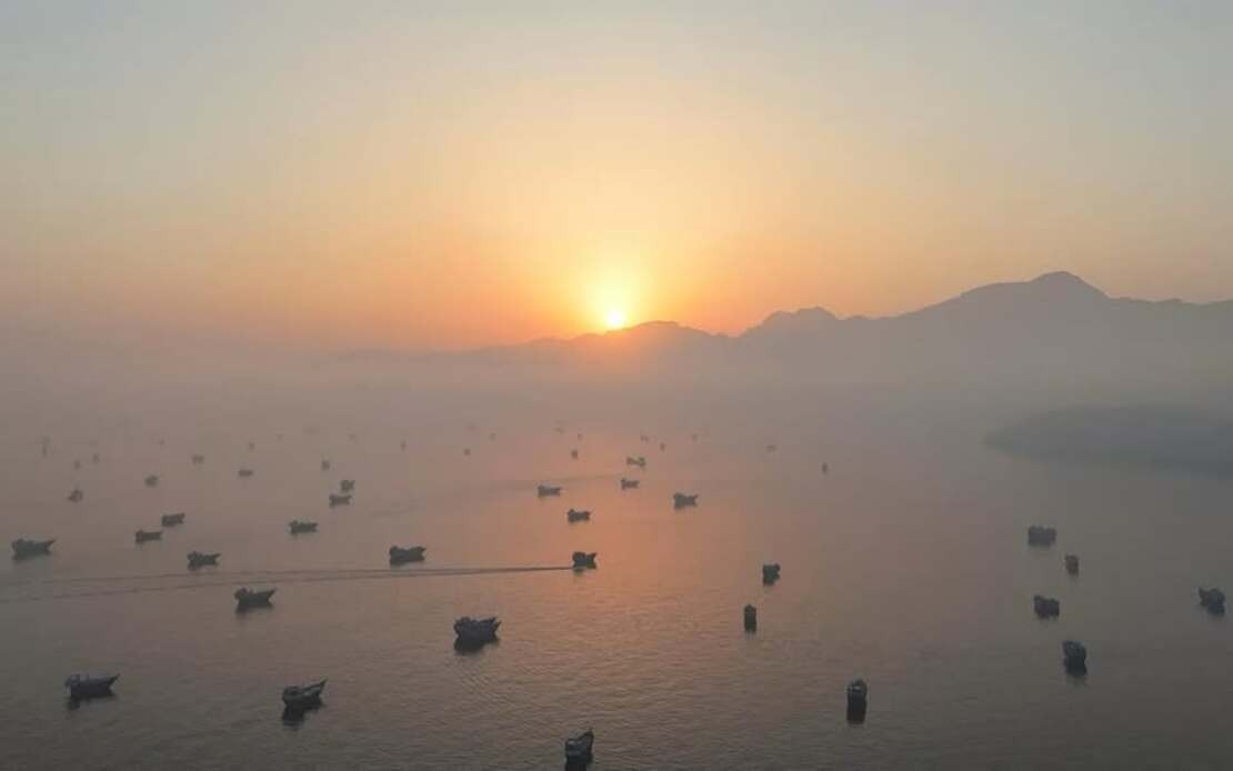 Malaysia Welcomes US-Iran Deal, Calls for Immediate Strait of Hormuz Reopening