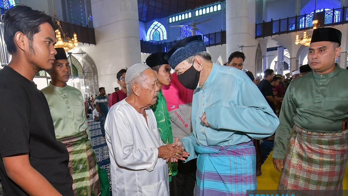 Selangor Sultan Cautions Against Breach of Public Trust, Cites Growing Societal Injustice
