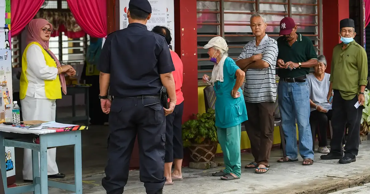 Bersatu voters may shift to Pakatan if angered by PAS rivalry, analysts suggest