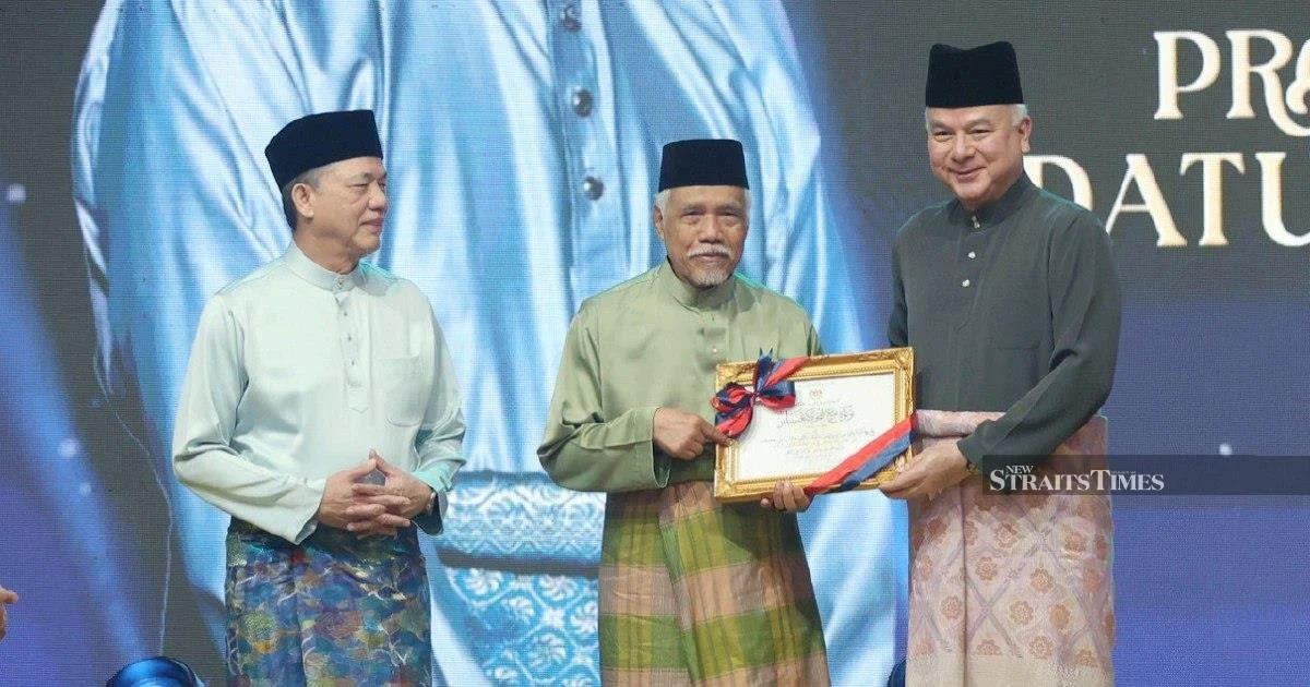 Sultan Nazrin Cautions Against Rash Decision-Making in Governance, Calls for Measured Leadership
