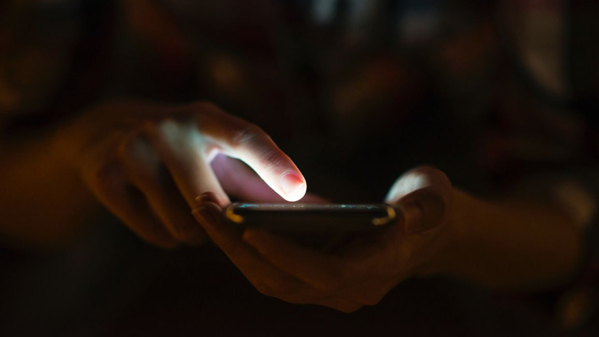 Malaysia's Social Media Ban for Under-16s: Mental Health Experts Debate Benefits and Hidden Costs